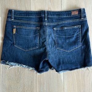 Paige denim shorts size 31